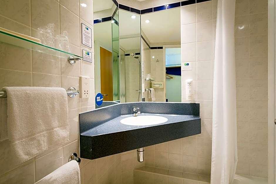 Holiday Inn Express Aberdeen City Centre By IHG