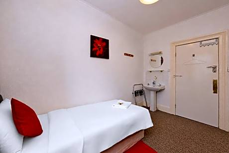 Single Room with Shared Bathroom