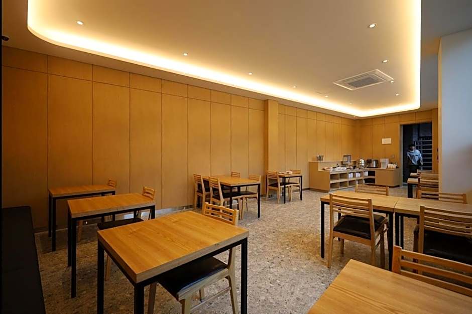 Hound Hotel Jeonju Deokjin
