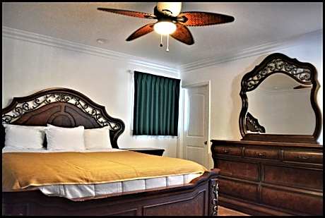 Superior King Room