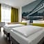 Super 8 by Wyndham Oberhausen