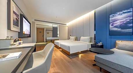 Atour Hotel Jinan Daming Lake Beiyuan Street