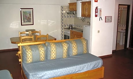 Apartment Capacity 6 Two Bedrooms