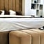 The Palms Hotel By Laterre