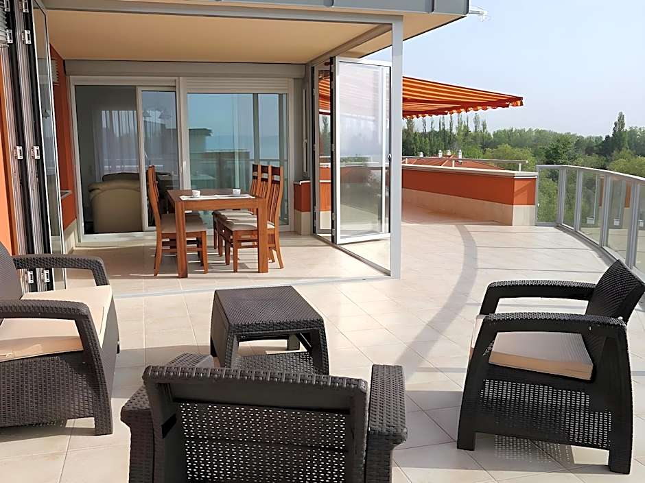 Luxury Apartment Hotel Siofok