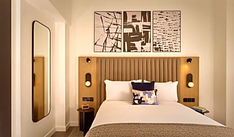 Executive One-Bedroom Apartment