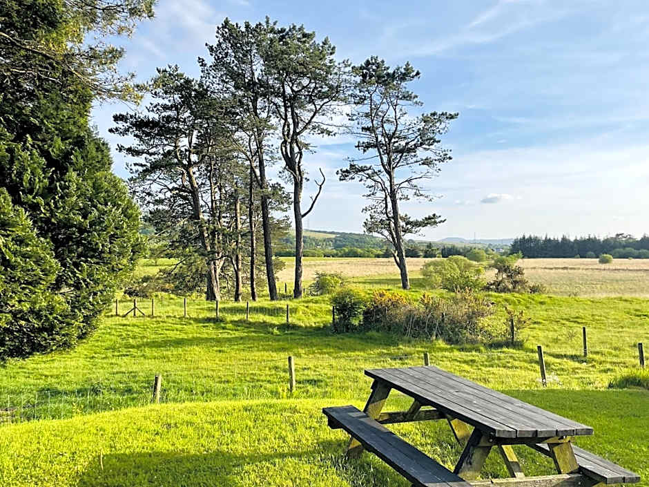 Entire Venue with Accommodation Sleeps up to 19 - Waterfall Country Escape Wales