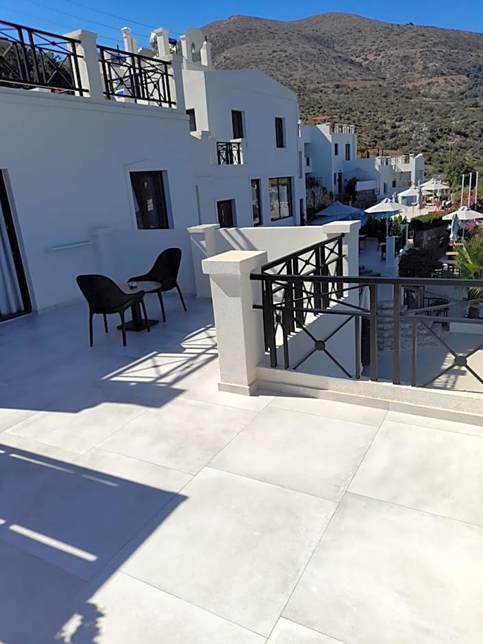 Minois Boutique Hotel