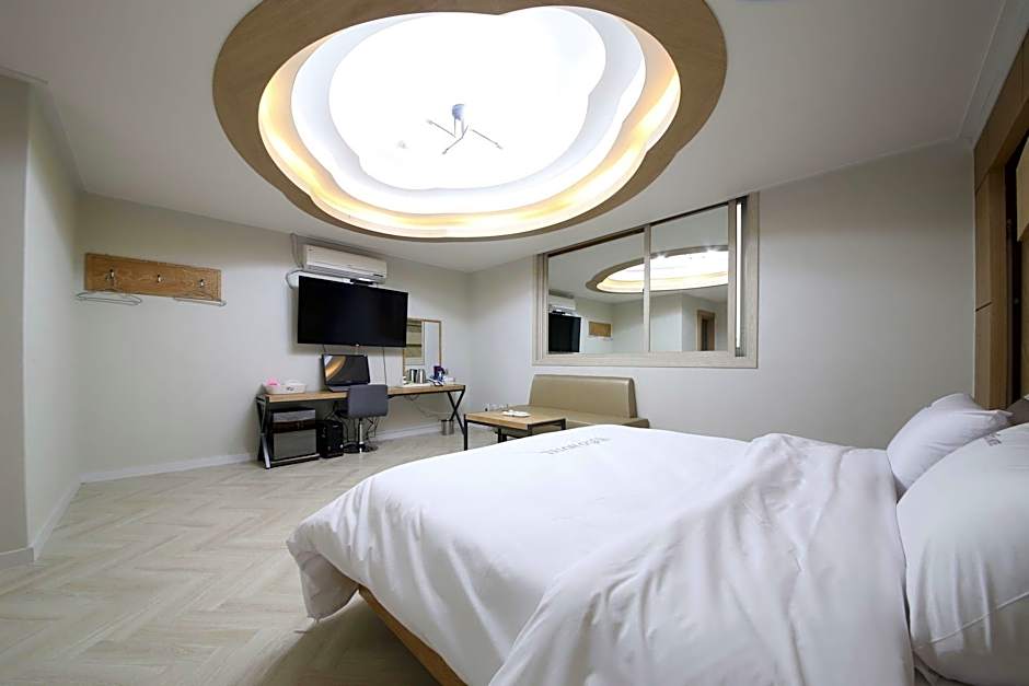 Eco Hotel