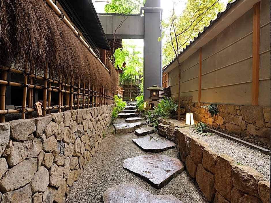 Ryoan Kazuki with Luxury Kyoto Collections KADEN