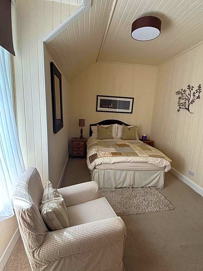 Foto 1 di 4 di Small Double Room