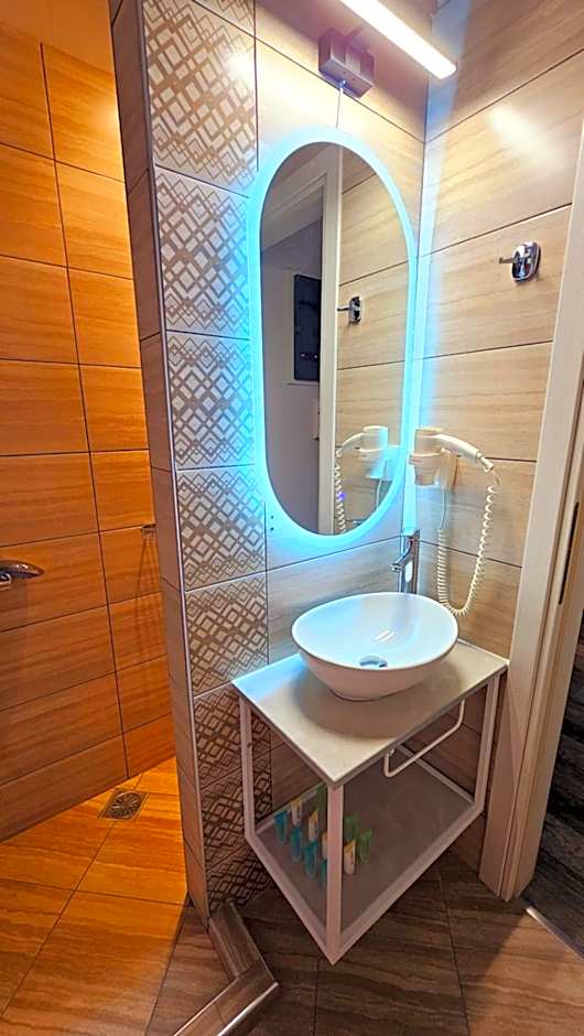 Niriides boutique suites