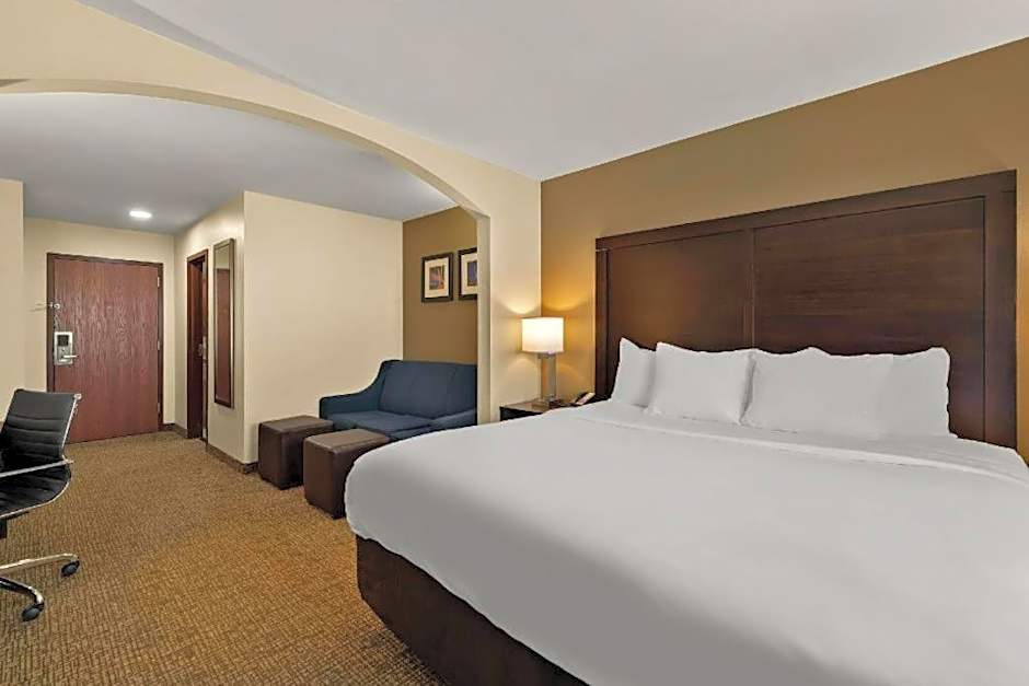 Comfort Inn & Suites Atoka