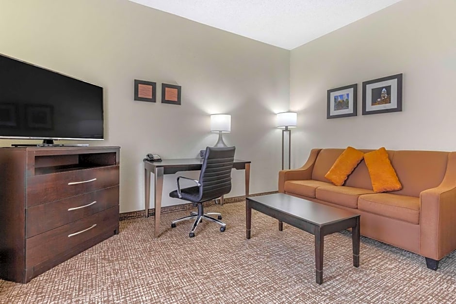 Comfort Inn & Suites Lake Norman