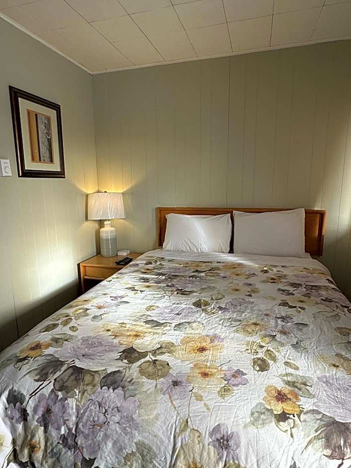 Town and Country Motel