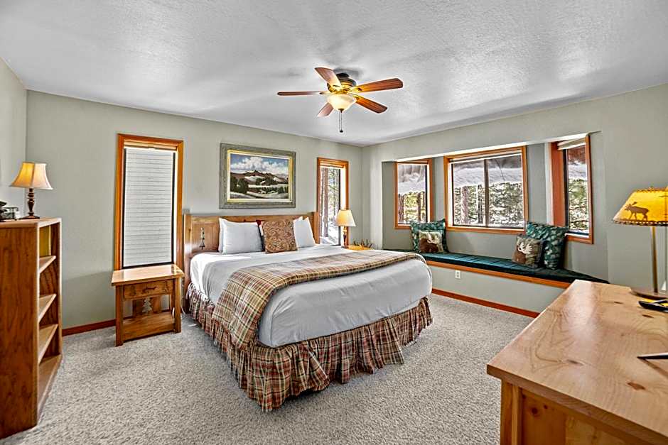Photo 1 of 18 of 4 Bedroom