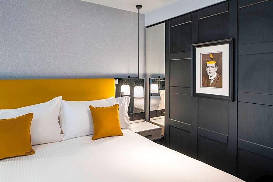 The Dixon, Tower Bridge, Autograph Collection by Marriott