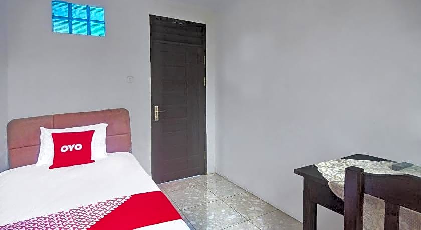 OYO 92041 Hotel Borneo