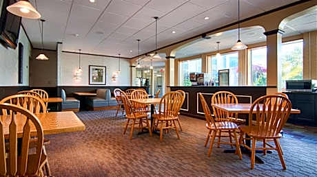 SureStay Plus by Best Western Syracuse Airport Htl