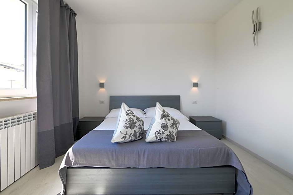 Borgo degli Ulivi Residence di Olympic Garda Lake