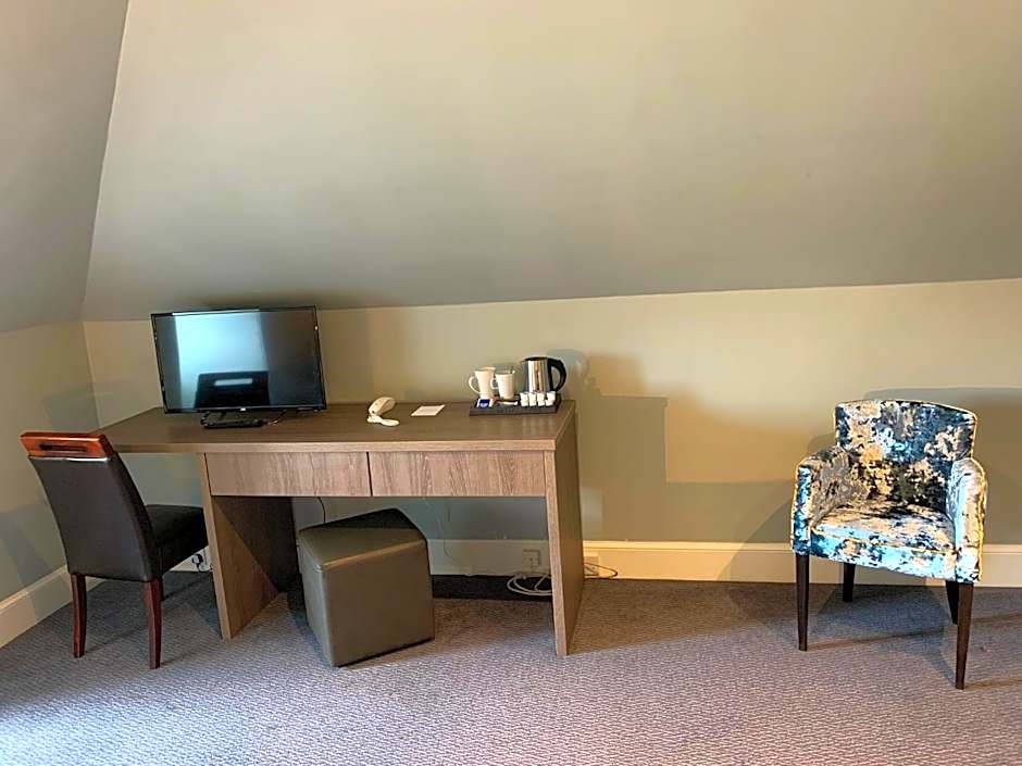 The Royal Hotel Elgin