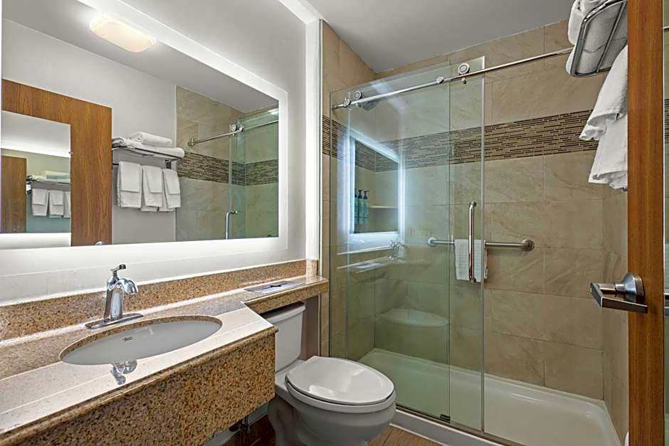 Best Western Crown Inn & Suites