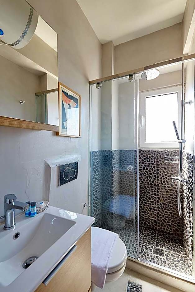 toStay-Unique apartment hotel in Athens center!