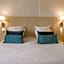 SOWELL HOTELS Le Beach
