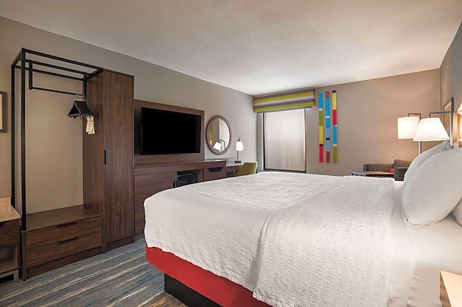 Hampton Inn By Hilton Gadsden