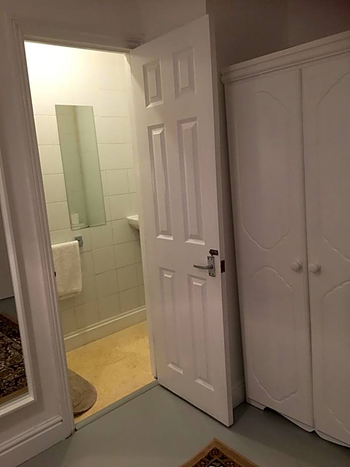 Circle Guest House Bed Only