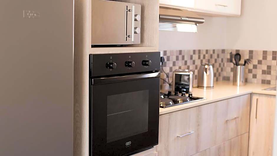 3 Lux Suites
