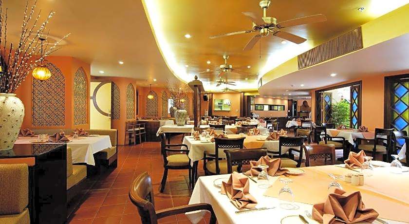 The Royal Paradise Hotel & Spa