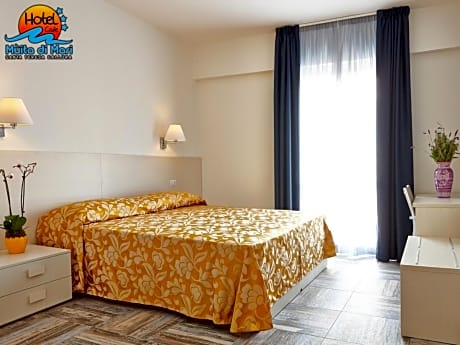 Double or Twin Room with Balcony