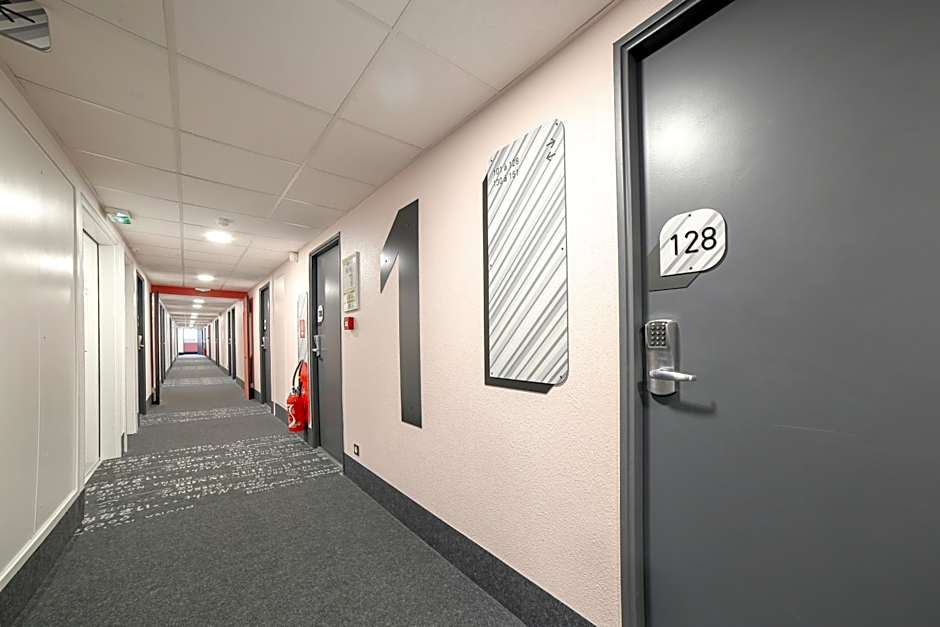 B&B HOTEL Reims Bezannes