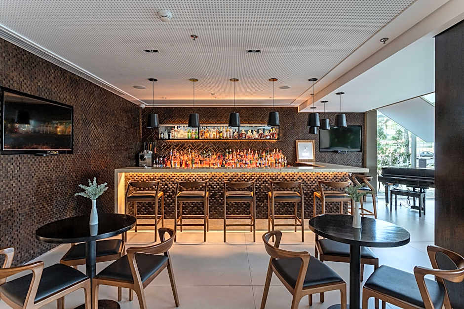 Golden Tulip Sao Jose Dos Campos