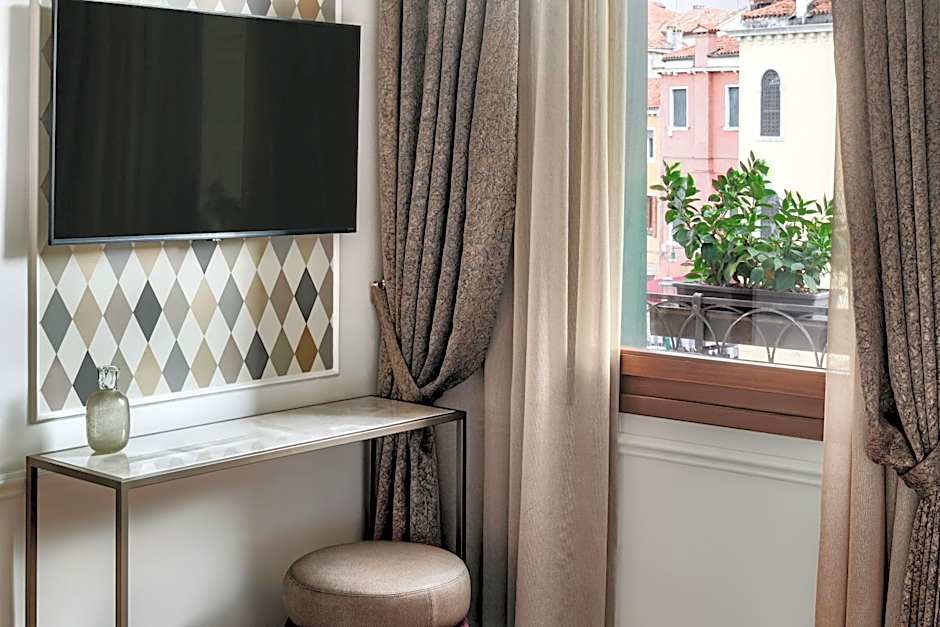 Hotel Arlecchino