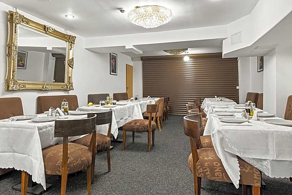 Lina Hotel