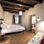 Goldenstern Townhouse