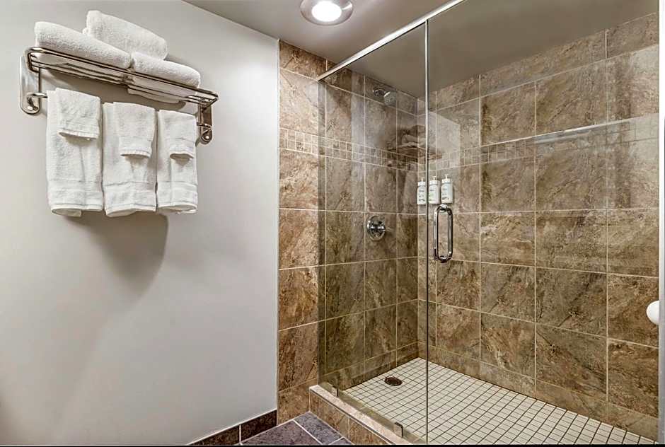 Days Inn by Wyndham Airdrie