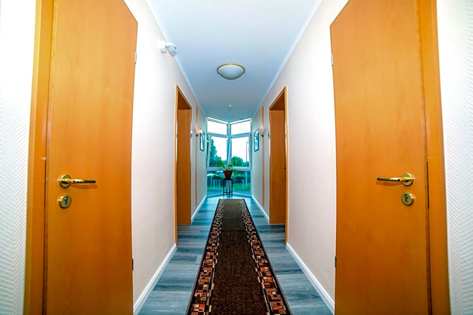 Hotel Opal