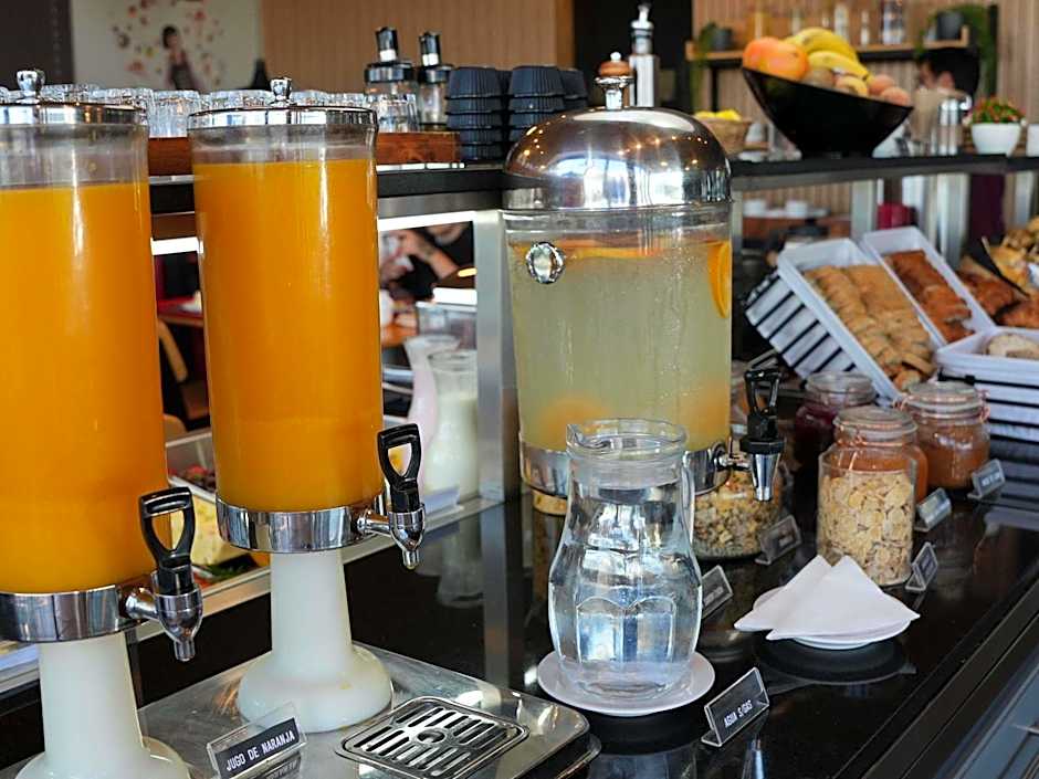 Ibis Montevideo Rambla