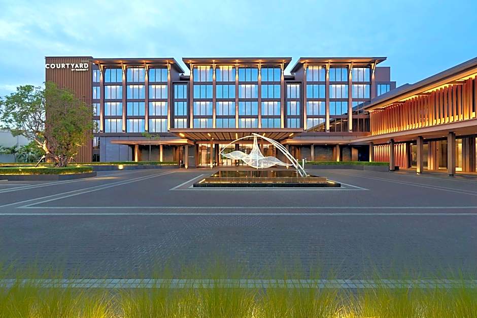 Courtyard Bangkok Suvarnabhumi Airport