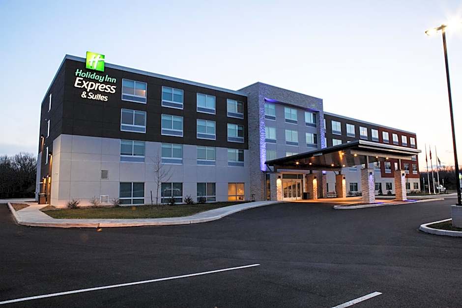 Holiday Inn Express & Suites Gettysburg By IHG