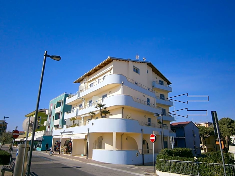 Residence Diana Frontemare - Agenzia Cocal
