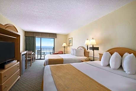 Efficiency King Room with Oceanfront - Non-Smoking