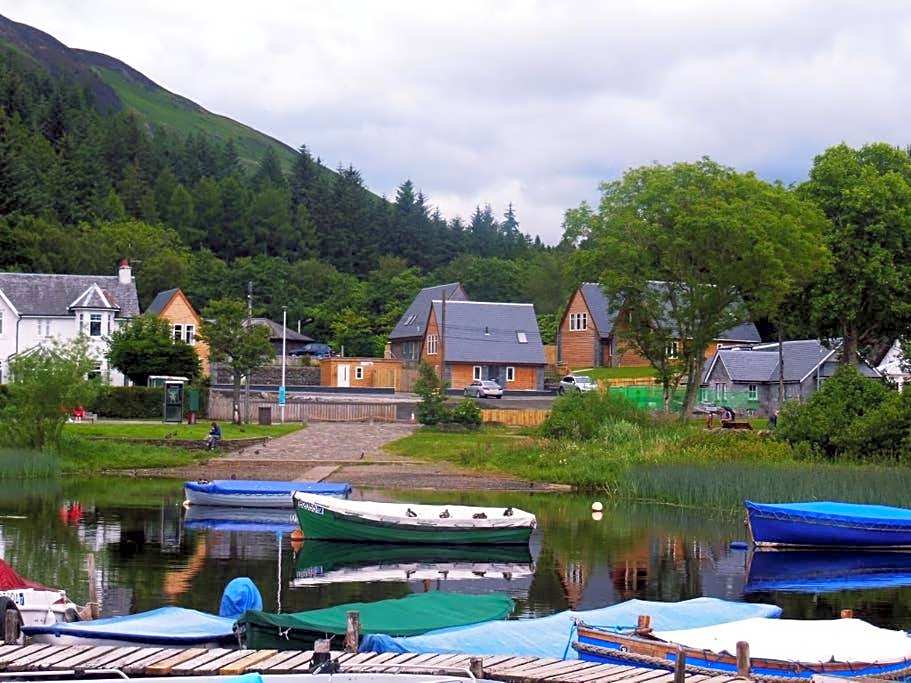 Balmaha Lodges and Apartments