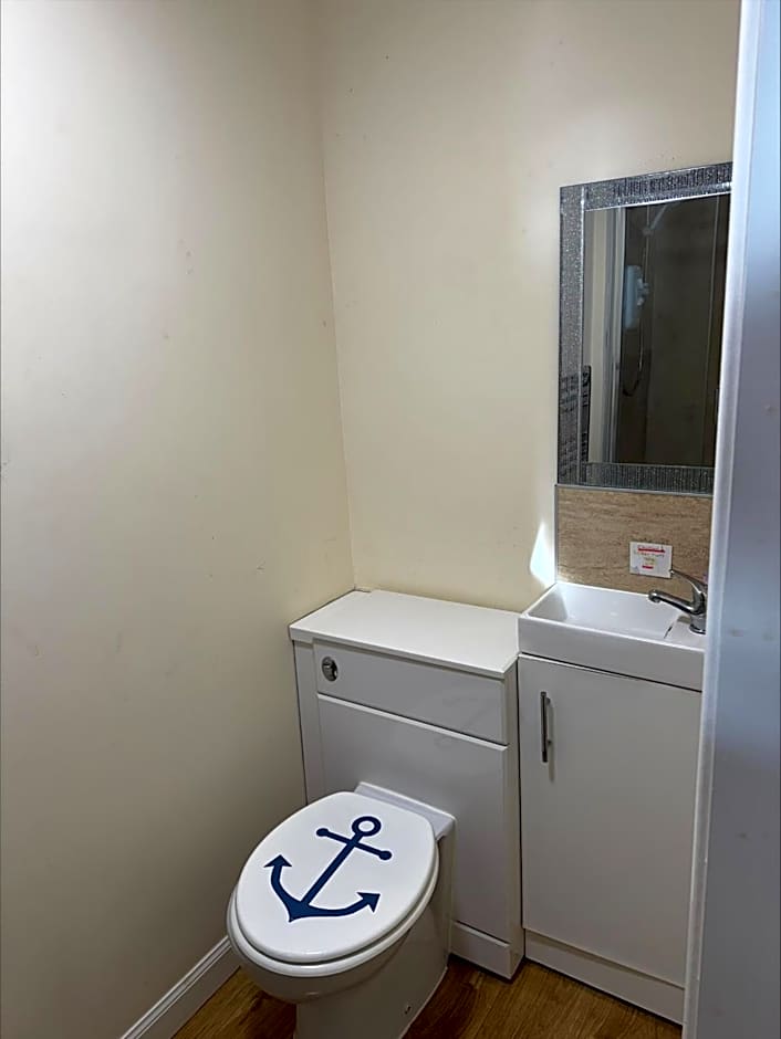 The Hillside Hotel & Restaurant