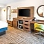 Hampton Inn By Hilton Grand Rapids-North