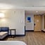 Holiday Inn Express Hotel & Suites Vacaville by IHG