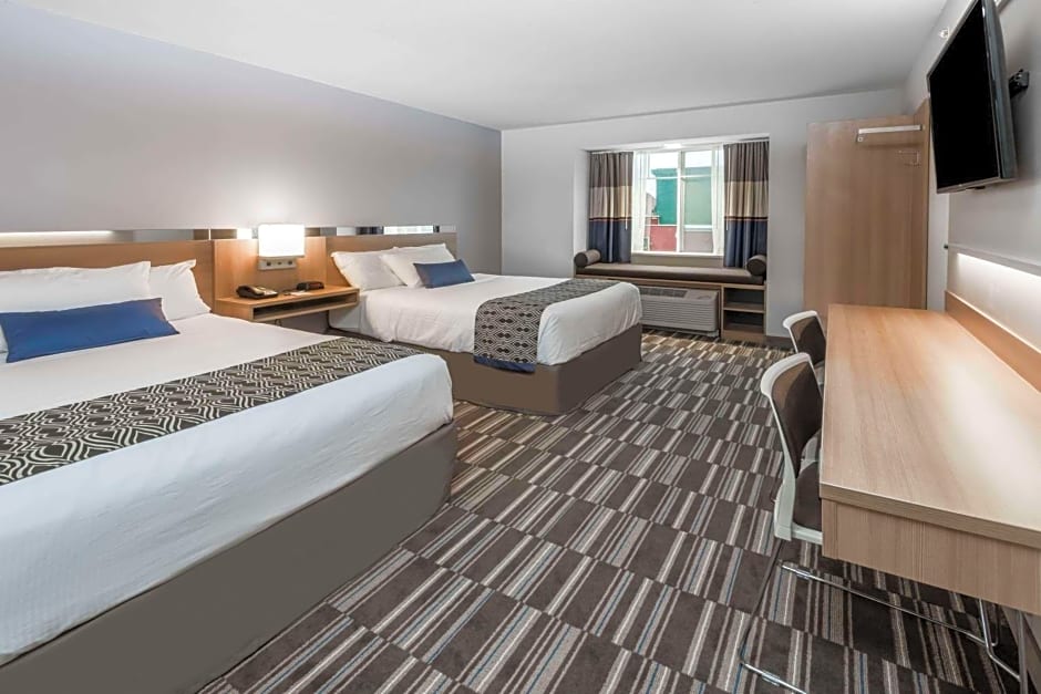 Microtel Inn & Suites Penn Yan Finger Lakes Region